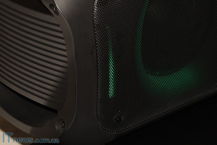 REAL-EL_X-795_portable_acoustics